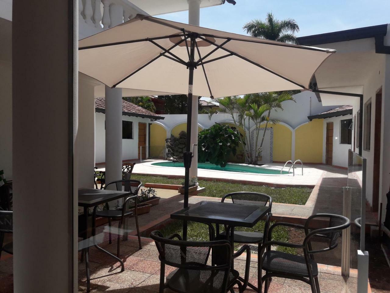 Hotel Casa Jardin أسونسيون المظهر الخارجي الصورة
